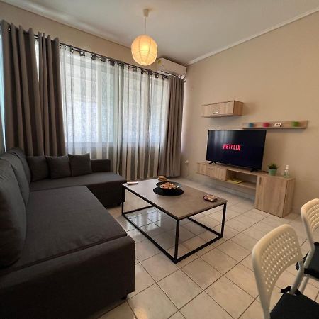 City House 2 كالاماتا المظهر الخارجي الصورة